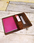 Passport holder – Distressed Leather – Brown - Mishnóc