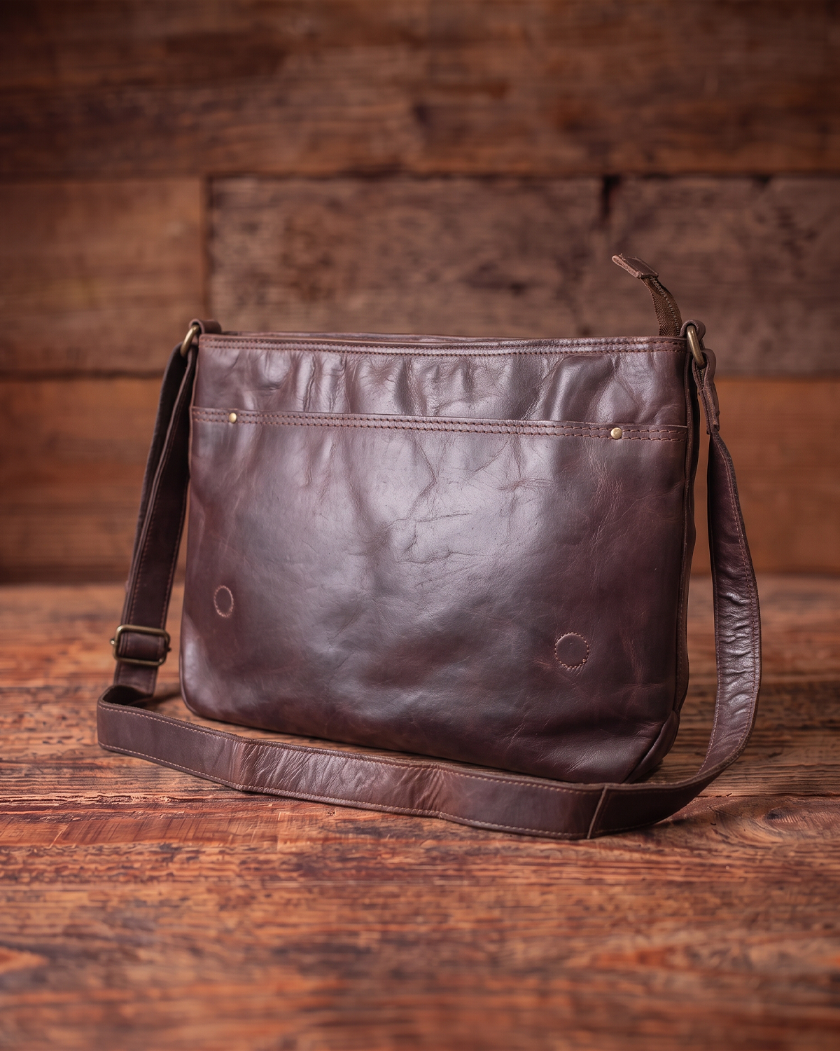 "Robin" Leather Messenger Bag