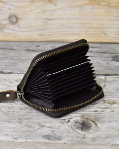 Accordion Card Holder